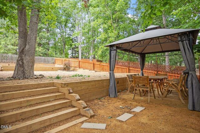 76 Fox Chapel Lane, Pittsboro, NC 27312