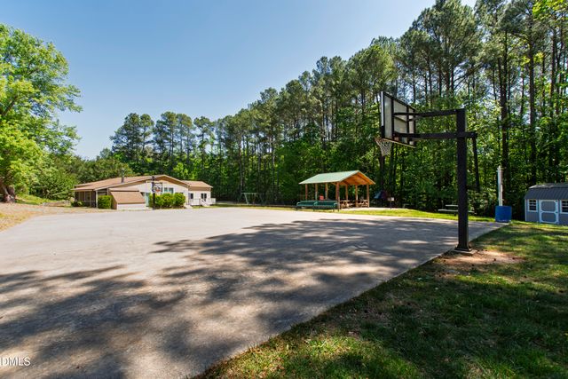 76 Fox Chapel Lane, Pittsboro, NC 27312