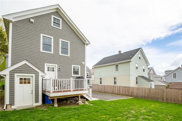 5 Gillies Court, Newport, RI 02840