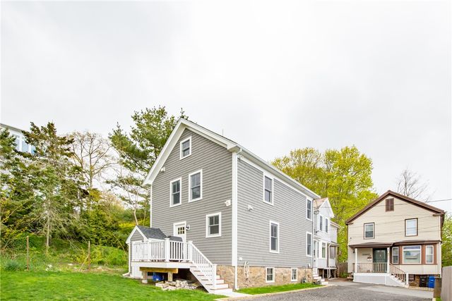 5 Gillies Court, Newport, RI 02840