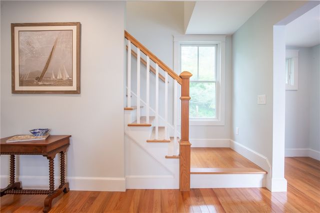 5 Gillies Court, Newport, RI 02840