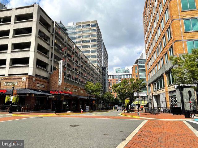 11081 PELHAM MANOR PL, Reston, VA 20194
