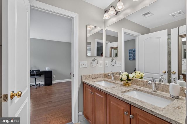 11081 PELHAM MANOR PL, Reston, VA 20194