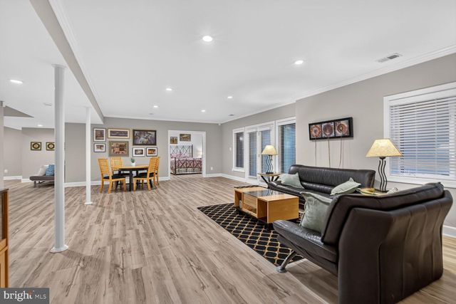 11081 PELHAM MANOR PL, Reston, VA 20194