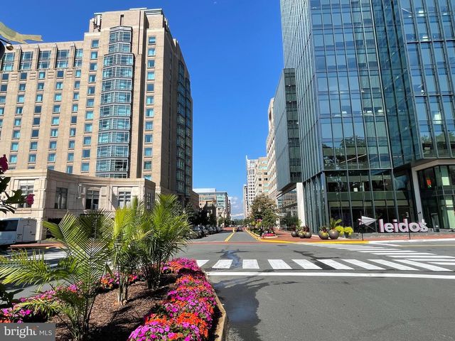11081 PELHAM MANOR PL, Reston, VA 20194