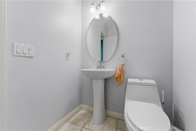 2982 Glendower Court, Castaic, CA 91384