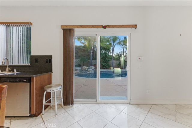 2982 Glendower Court, Castaic, CA 91384