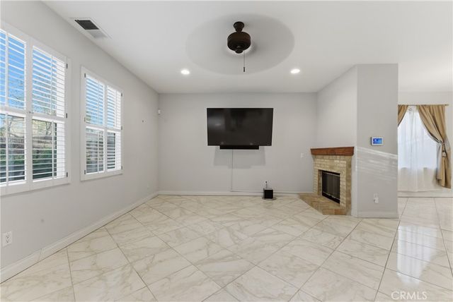 2982 Glendower Court, Castaic, CA 91384