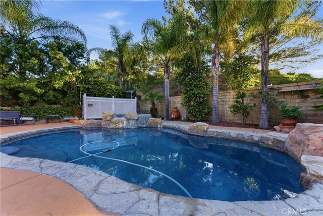 2982 Glendower Court, Castaic, CA 91384