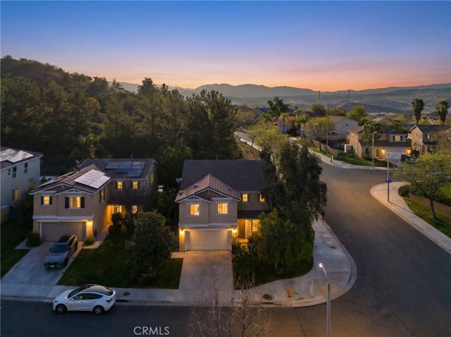 2982 Glendower Court, Castaic, CA 91384