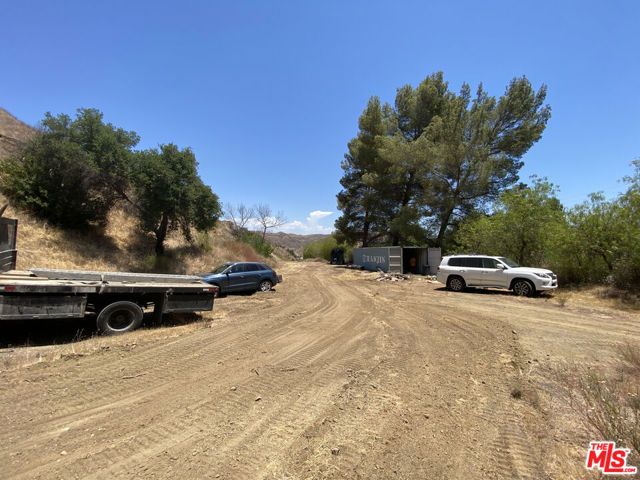 3901 Kanan Road, Agoura Hills, CA 91301