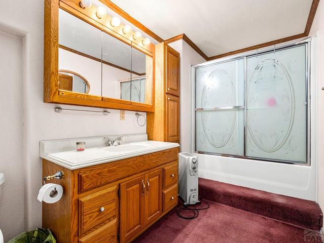 4215 Sentinel Place, Pueblo, CO 81008