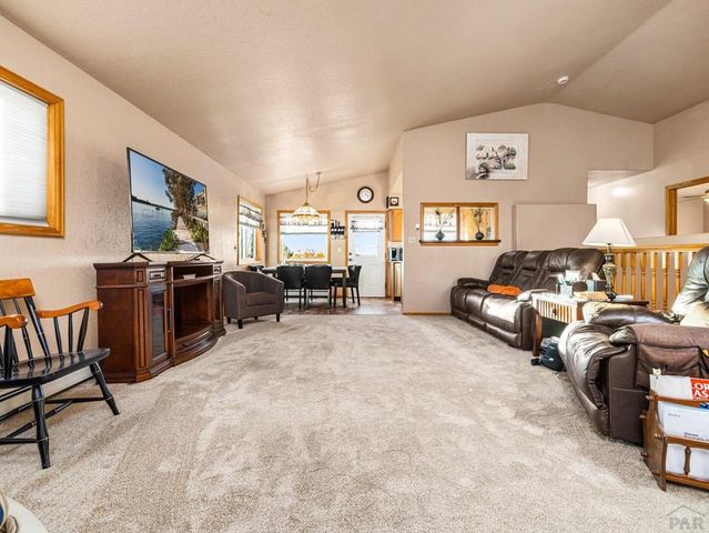 4215 Sentinel Place, Pueblo, CO 81008