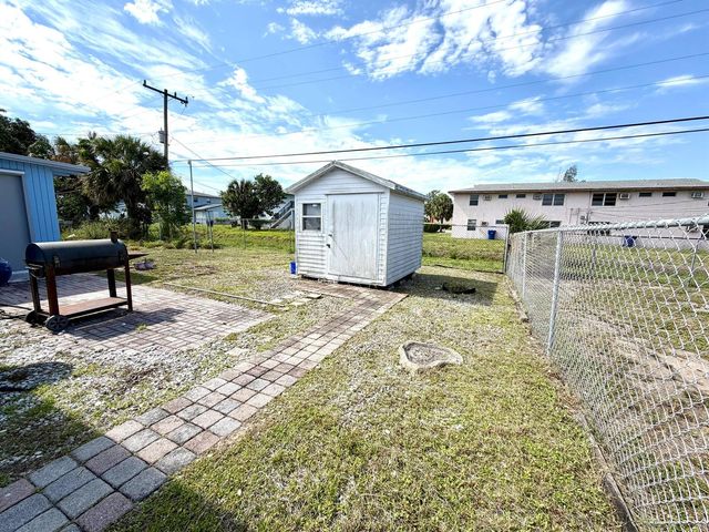 1117 W 23rd Street, Riviera Beach, FL 33404