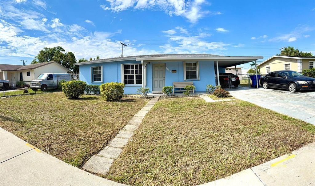 1117 W 23rd Street, Riviera Beach, FL 33404