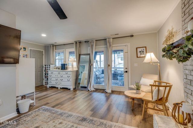 2104 Miller Lane, Johnson City, TN 37604