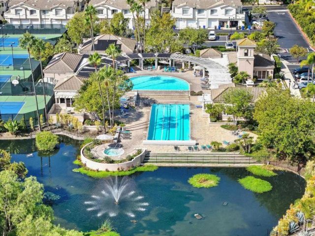 18812 Caminito Cantilena 124, San Diego, CA 92128