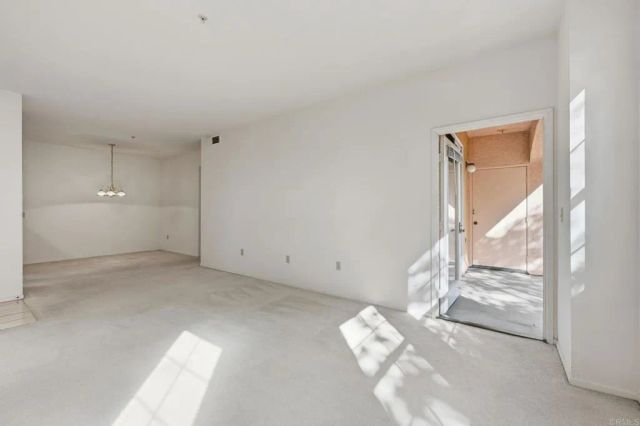 18812 Caminito Cantilena 124, San Diego, CA 92128