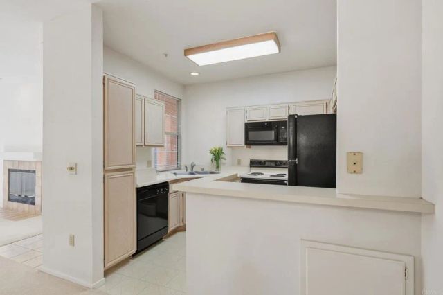 18812 Caminito Cantilena 124, San Diego, CA 92128