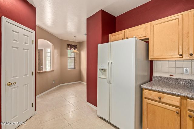 1200 N Chilson Court, Green Valley, AZ 85614