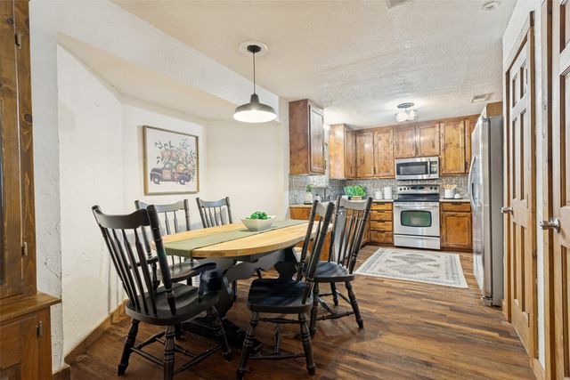 217 N Heights Drive, Crowley, TX 76036