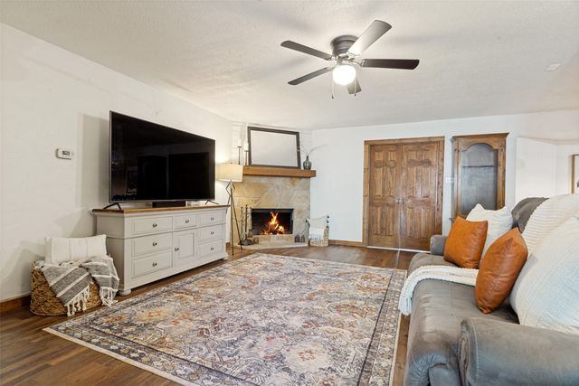 217 N Heights Drive, Crowley, TX 76036