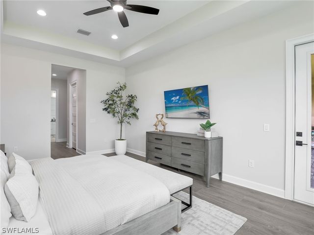 8850 Calypso CT, Naples, FL 34112