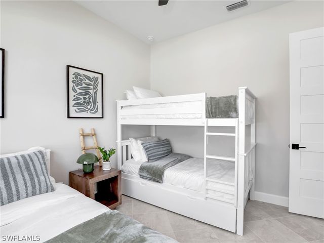 8850 Calypso CT, Naples, FL 34112