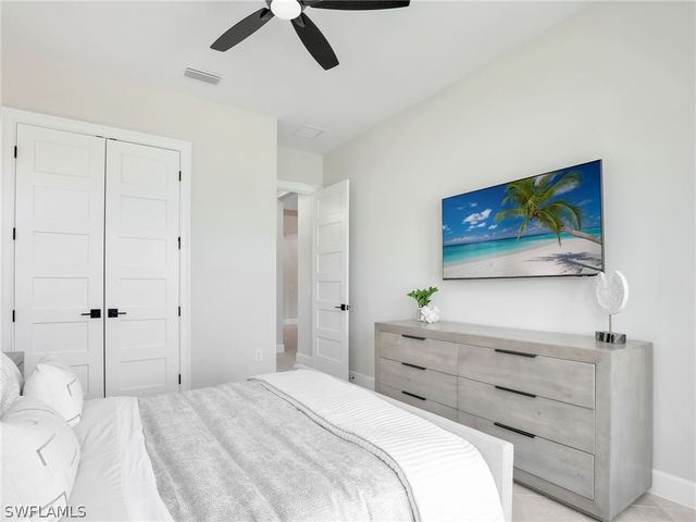 8850 Calypso CT, Naples, FL 34112