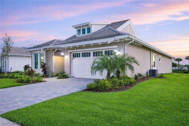 8850 Calypso CT, Naples, FL 34112