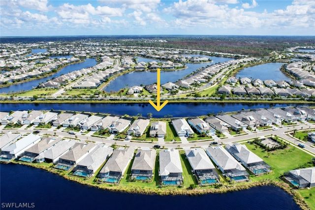 8850 Calypso CT, Naples, FL 34112