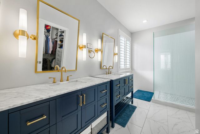 1952 E BLUFFSIDE CIR, Sandy, UT 84092