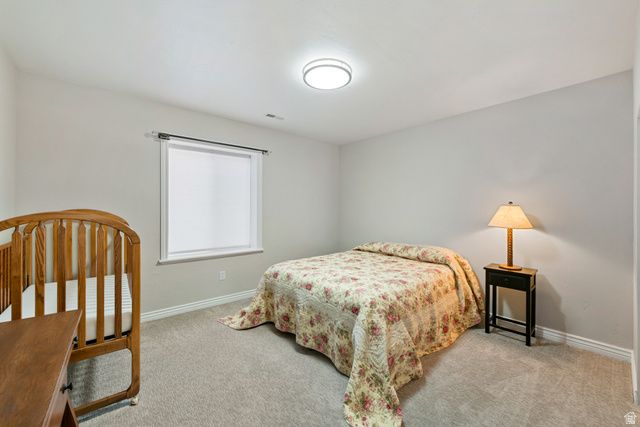 1952 E BLUFFSIDE CIR, Sandy, UT 84092