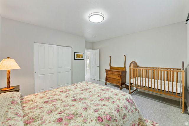 1952 E BLUFFSIDE CIR, Sandy, UT 84092