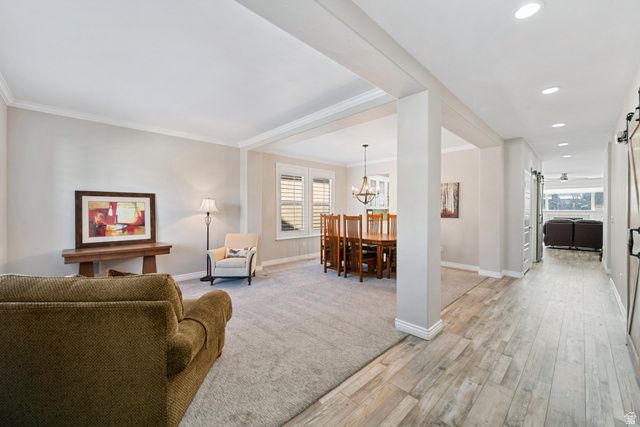 1952 E BLUFFSIDE CIR, Sandy, UT 84092