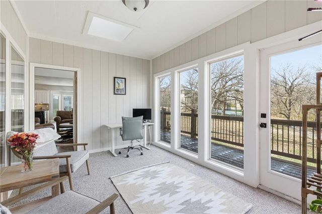 1729 NE Woodland Shores Court, Lee's Summit, MO 64086