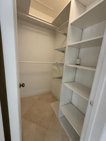 2634 Yacht Club Boulevard, Fort Lauderdale, FL 33304