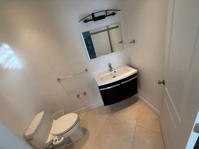 2634 Yacht Club Boulevard, Fort Lauderdale, FL 33304