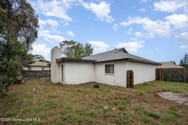 696 Las Palmas Way, Melbourne, FL 32940