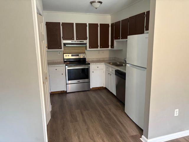 7713 Suzanne Drive, North Charleston, SC 29418