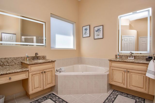 7080 Demedici Circle 7080, Delray Beach, FL 33446