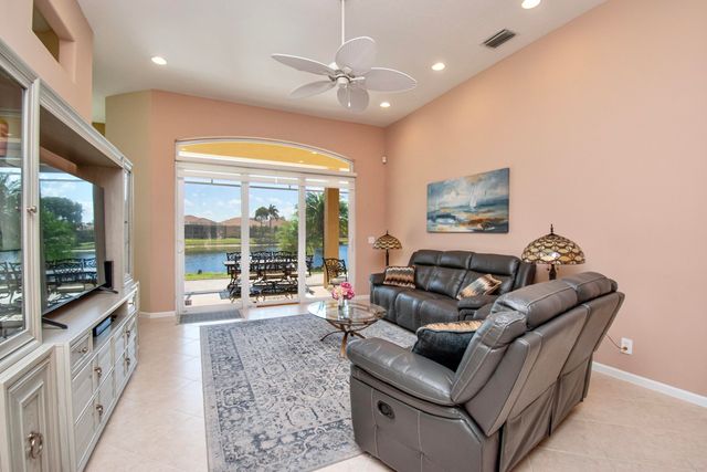 7080 Demedici Circle 7080, Delray Beach, FL 33446