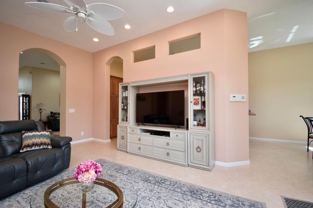 7080 Demedici Circle 7080, Delray Beach, FL 33446