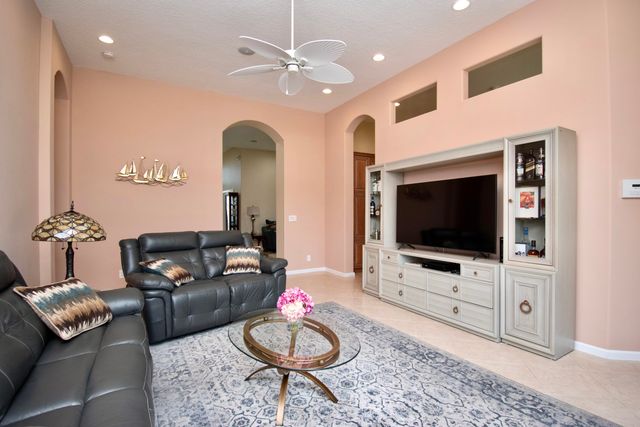 7080 Demedici Circle 7080, Delray Beach, FL 33446