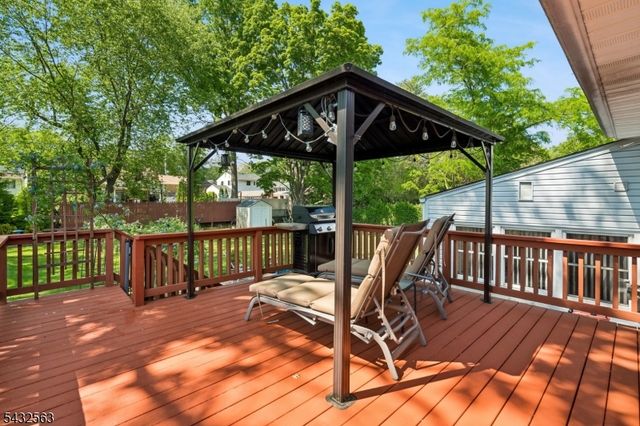 112 Pitt Rd, Springfield Twp., NJ 07081