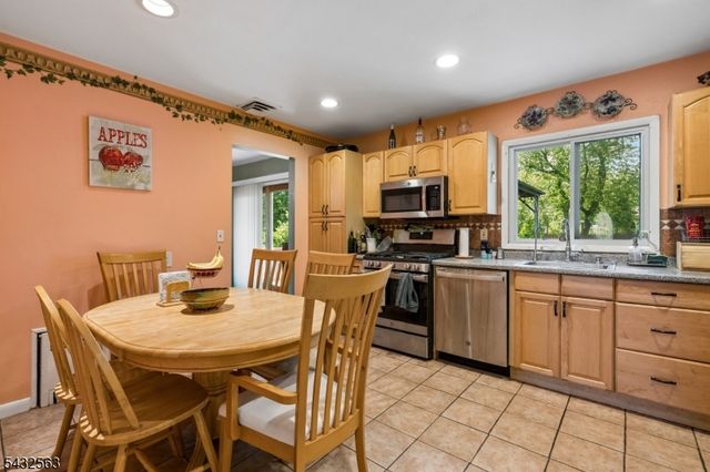 112 Pitt Rd, Springfield Twp., NJ 07081