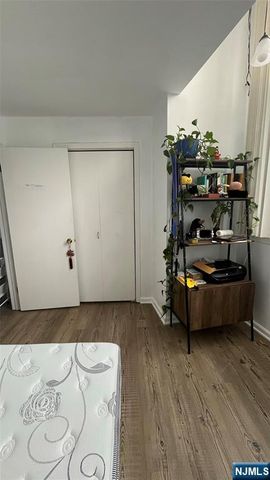 308-310 Passaic 205, Harrison, NJ 07029