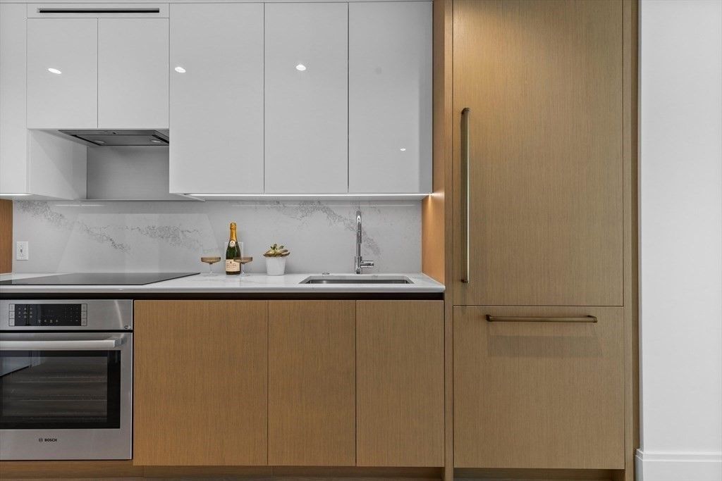 380 Harrison Ave 1005, Boston, MA 02118