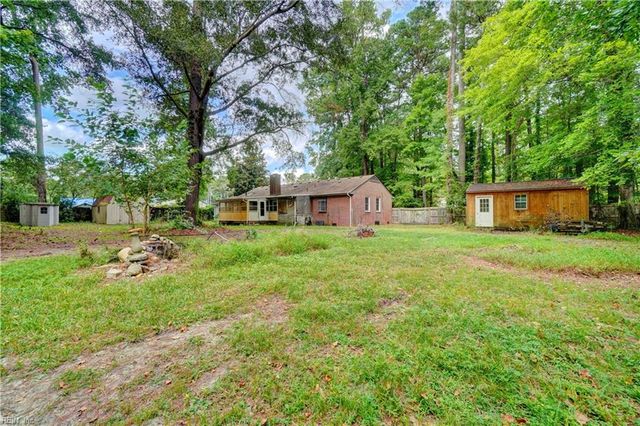 1532 Jolliff RD, Chesapeake, VA 23321