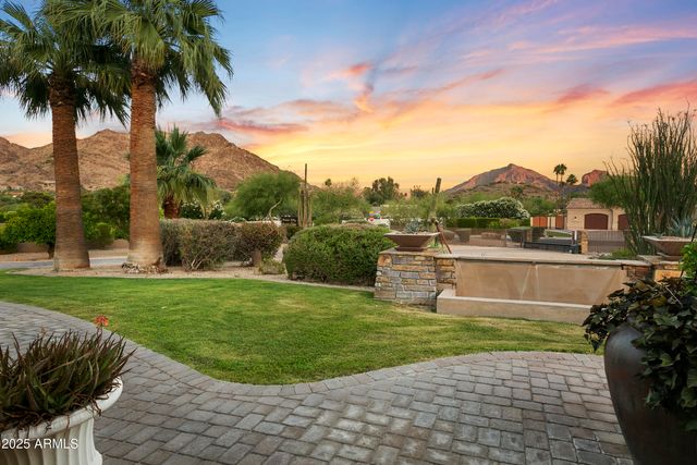 4836 E MOONLIGHT Way, Paradise Valley, AZ 85253